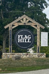335 Flag Hill signage 200x300